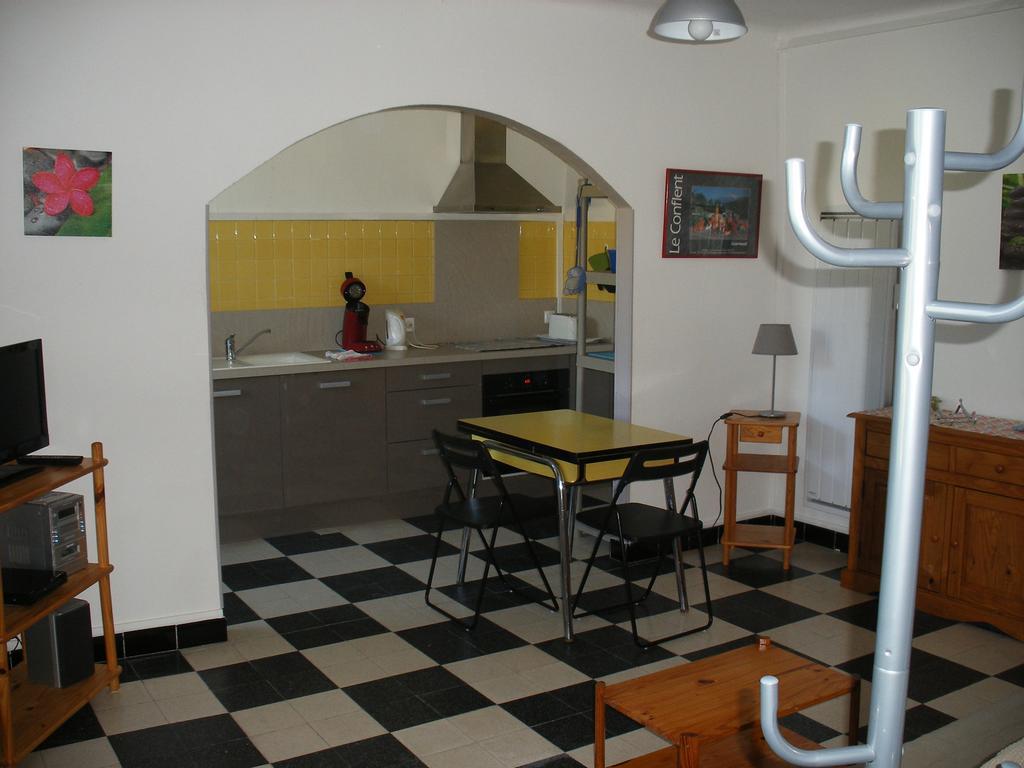 Petite Maison De Village Corneilla-de-Conflent Exterior foto